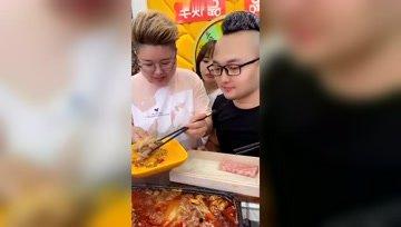 娱乐吃瓜酱发卡,揭秘发卡背后的故事与魅力  第2张